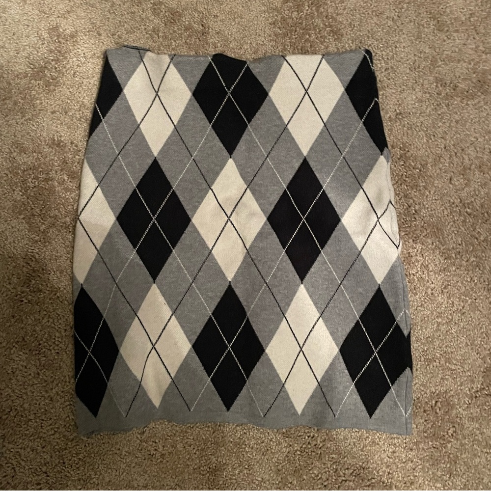 ◾️Molly Bracken Plaid Skirt